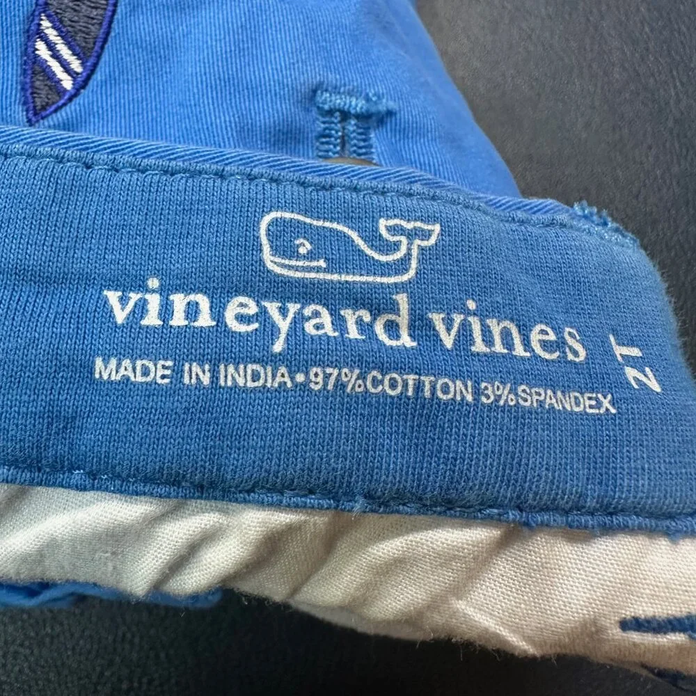 EUC Vineyard Vines Blue Chino Shorts with Surf Boards 2T - Picture 7 of 7